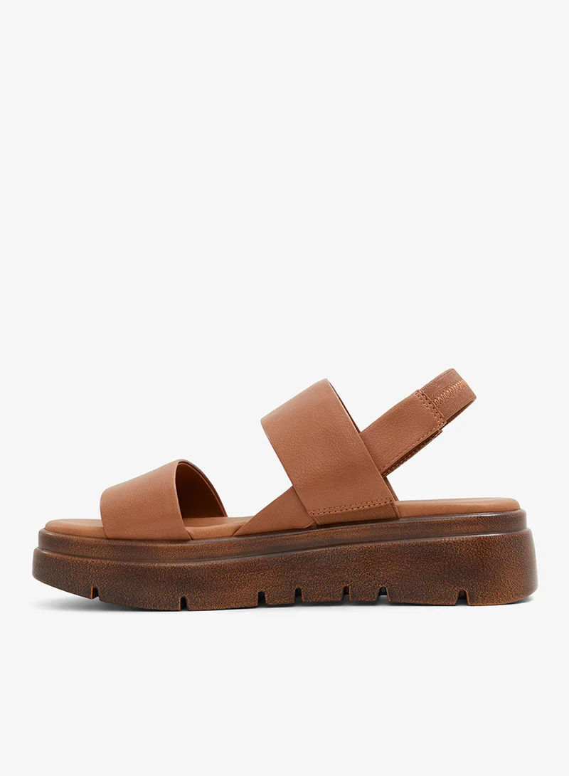 كول ات سبرنج Adia Slip On Flat Sandals